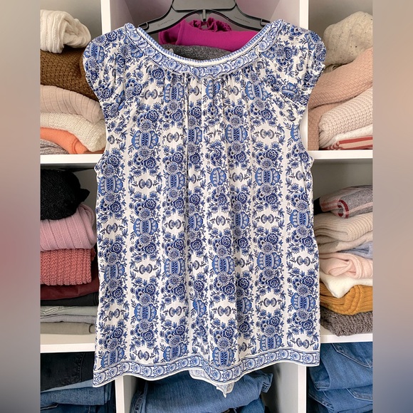 NWT Max Studio Floral Top Size Small - Picture 2 of 3